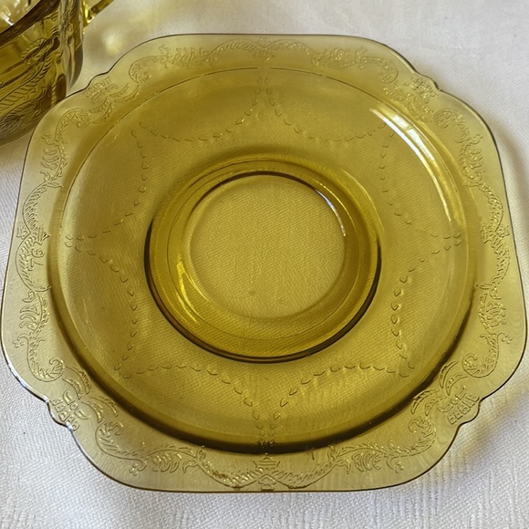 VTG 1930’s Federal Glass Recollection Madrid pattern Golden Glow Cup & Saucer - Picture 4 of 7